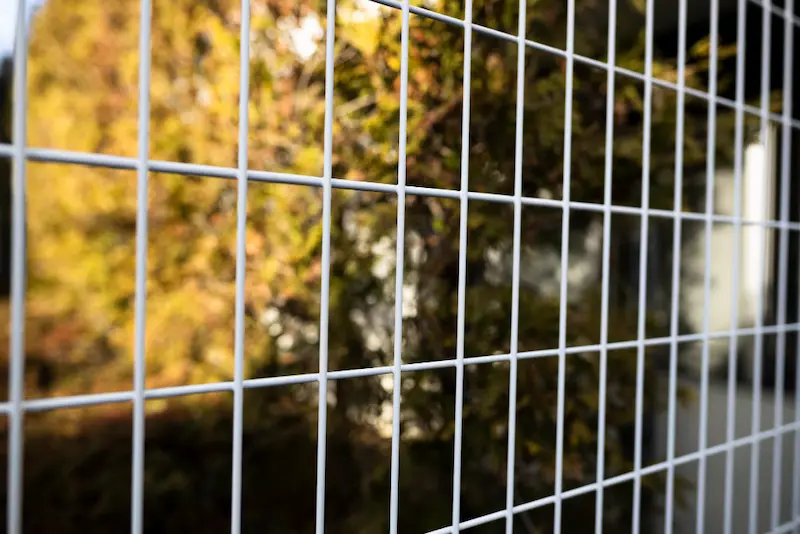 commercial fencing
